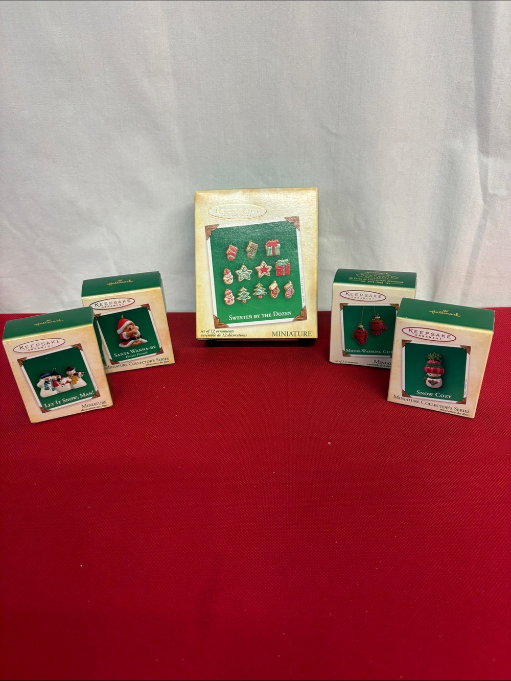 Hallmark Miniature Ornament Collection - Lot of 5 - Picture 2 of 7